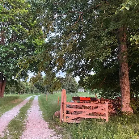 Merevaatega Puhkemaja Lahe Aeaeres Сasa de vacaciones *